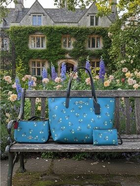 Coach Floral Bow Print set